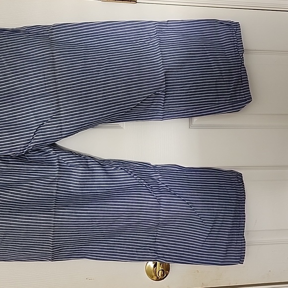 MAN'S PAJAMAS.   OLD NAVY MEN'S PAJAMAS  XXL - Picture 6 of 8